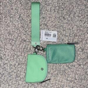 NWT LULULEMON DUAL POUCH WRISTLET